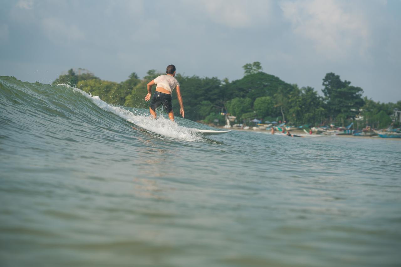 Ocean Bay Surf Resort Weligama Extérieur photo